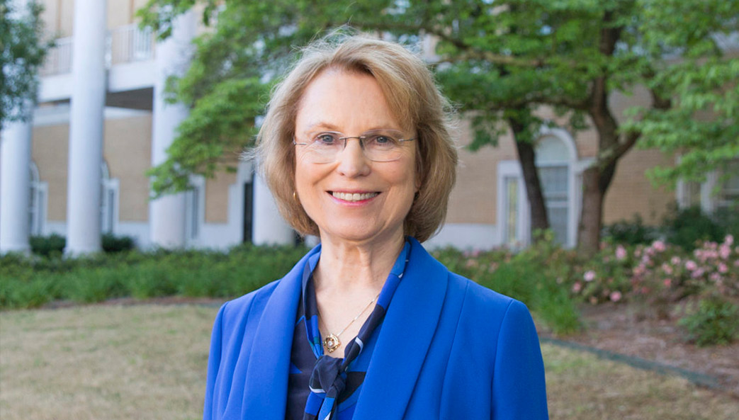 University of Georgia researcher Lynn Bailey